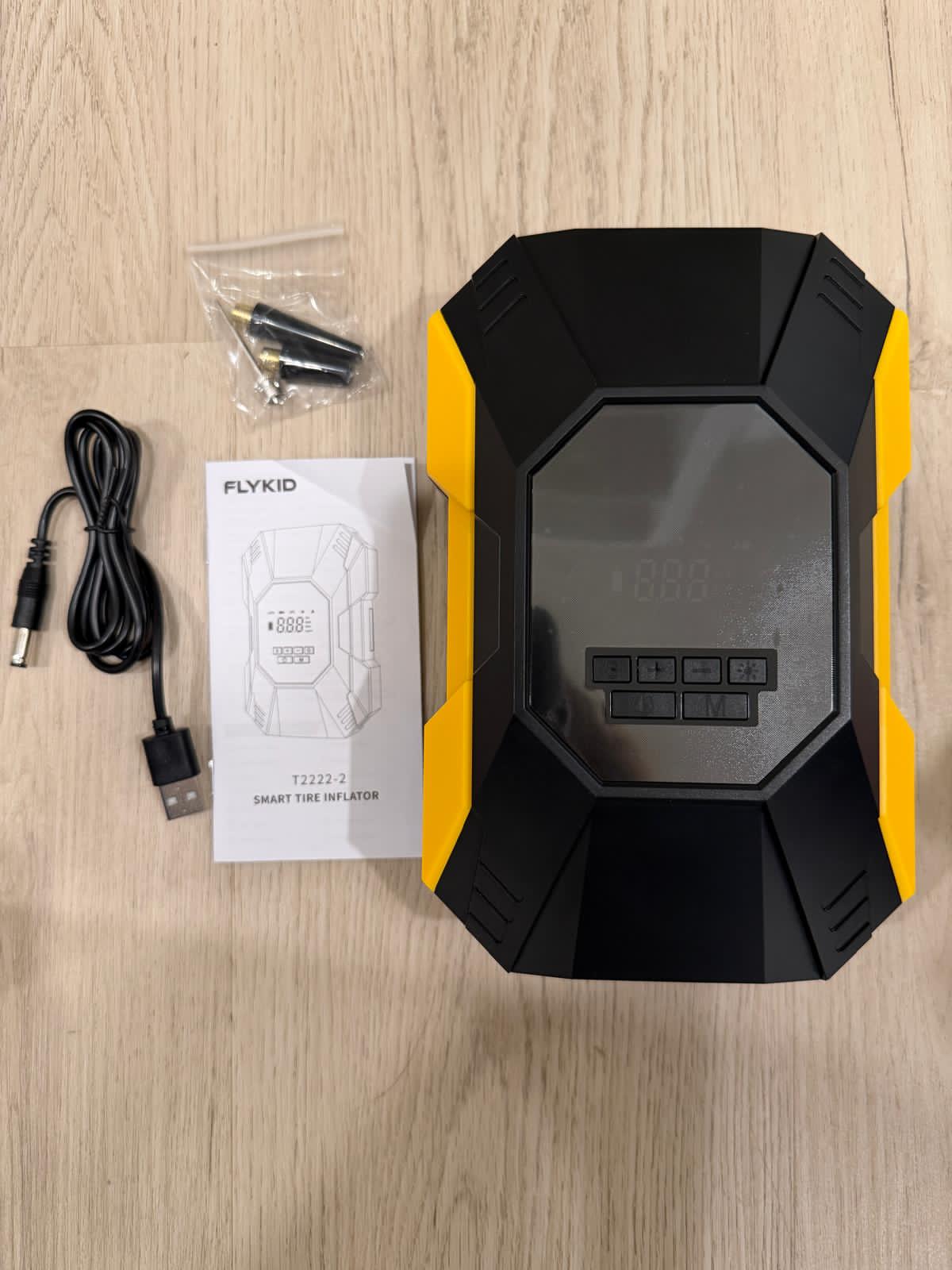 HITWAY Portable Inflator Pump with Power Bank , Flashlight. - Image 3