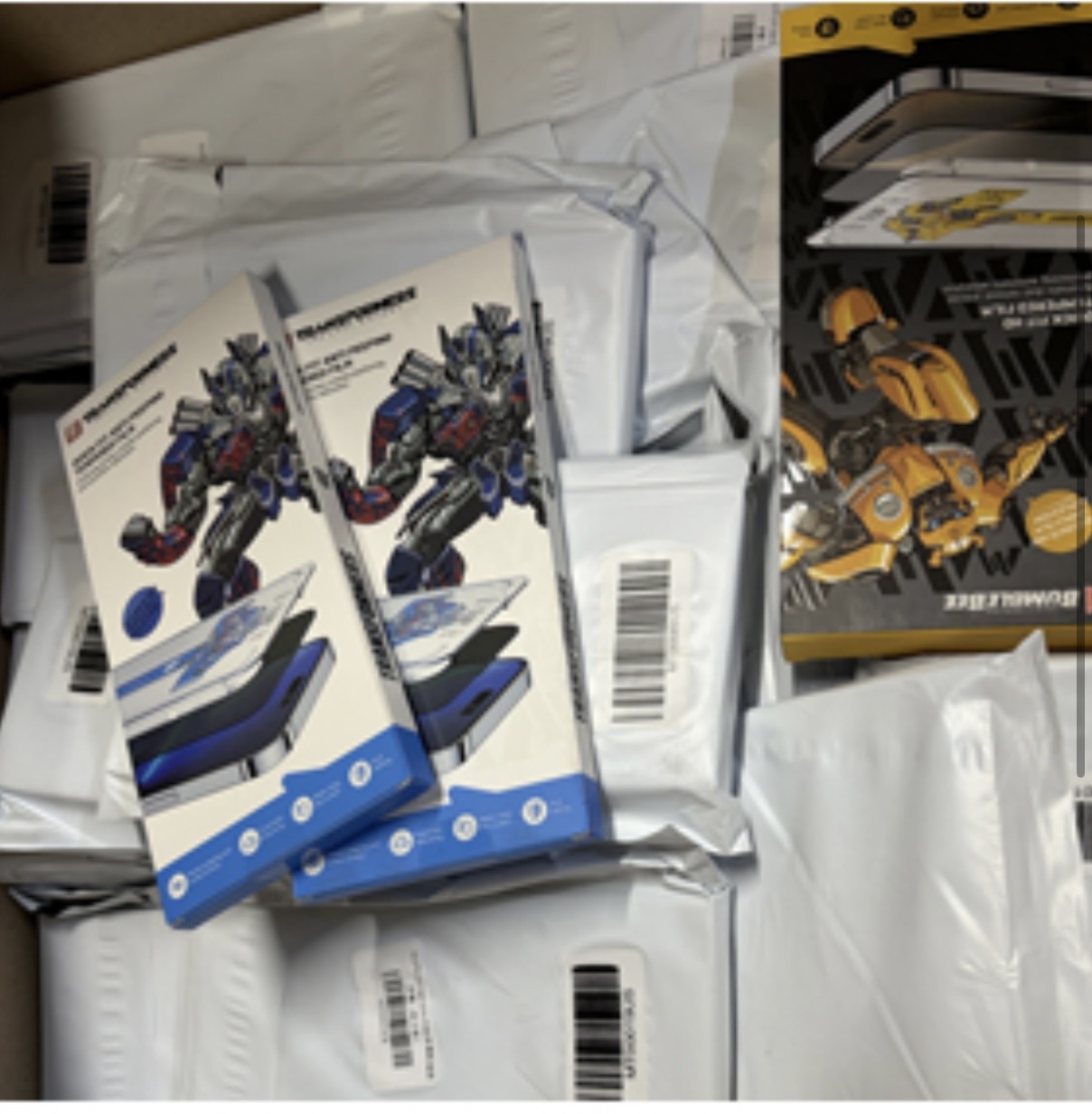 1 truckload available. Mix gaylord box and Amazon boxes pallet. Great variety. Mostly brand new items! - Image 8